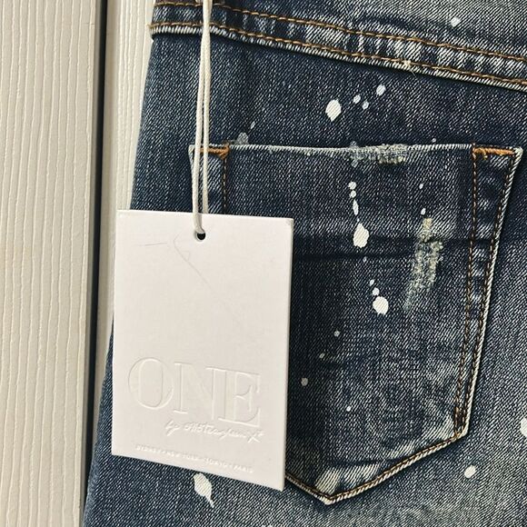 One Teaspoon Revolve Distressed Frayed Hem Blue Jean Shorts(Size 26) - Picture 7 of 8